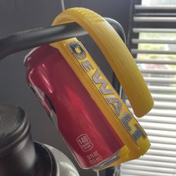 Dewalt 12oz Can Hook