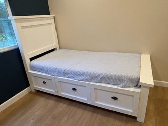 Moving sale!!! Beautiful custom solid wooden twin bed with memory foam mattress