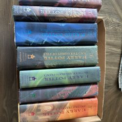 COMPLETE SET Harry Potter Hardcover Books.