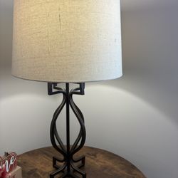 Lamp. 3 settings. Bulb included 27” tall. 