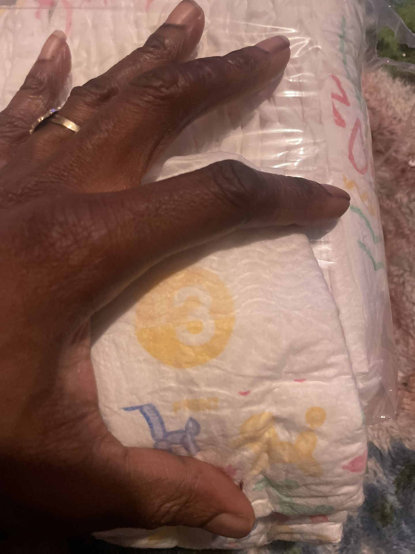 Size 3 Fred Meyer Brand And Size Newborn Huggies Brand Diapers