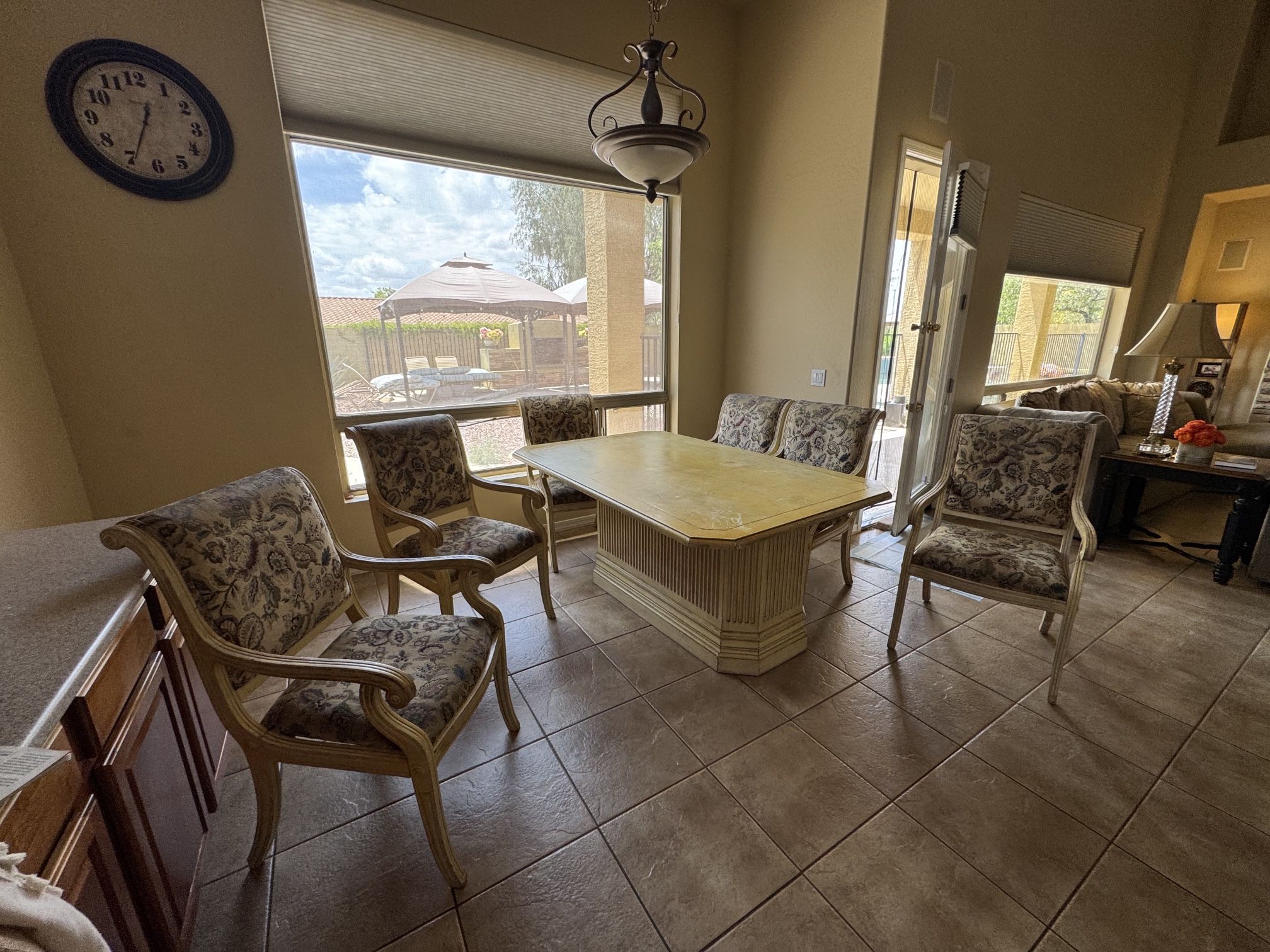 Breakfast Table Set
