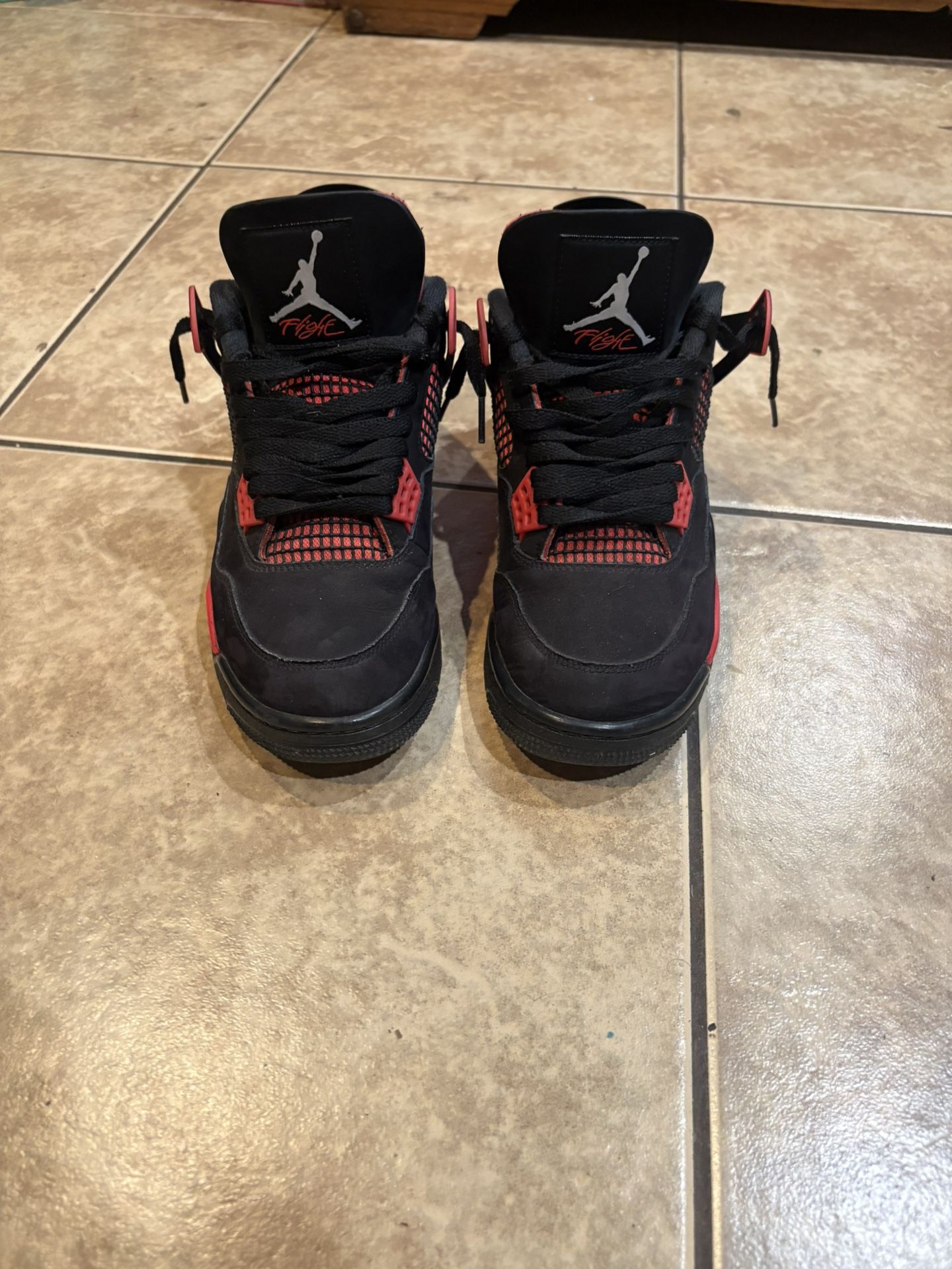 Red thunder jordan 4’s