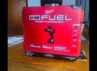 Brand New Milwaukee Drill Kit