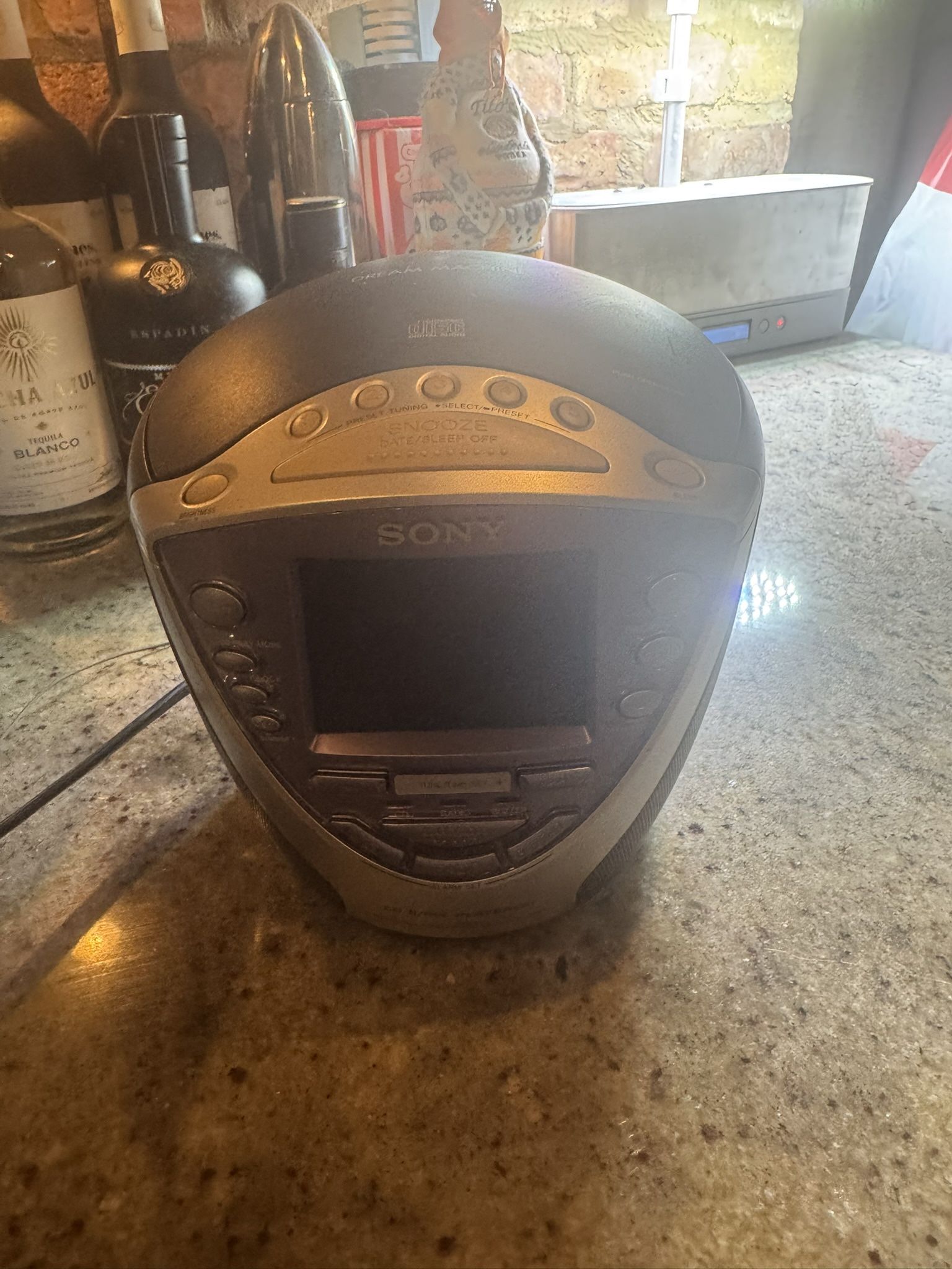 Excellent Condition Sony Dream Machine CD/Radio