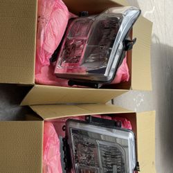 2018 Nissan Titan Pair OEM Headlights