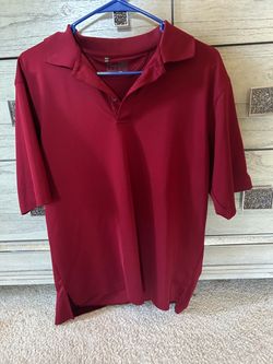 Under Armor maroon polo/size medium