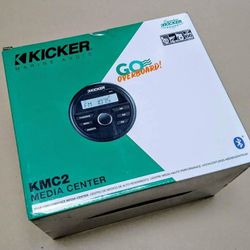 Kicker KMC2 Marine Media Center