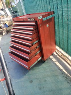 MATCO Tool Box 🧰 Used No Key 30"W  39" h  8 Drawer
