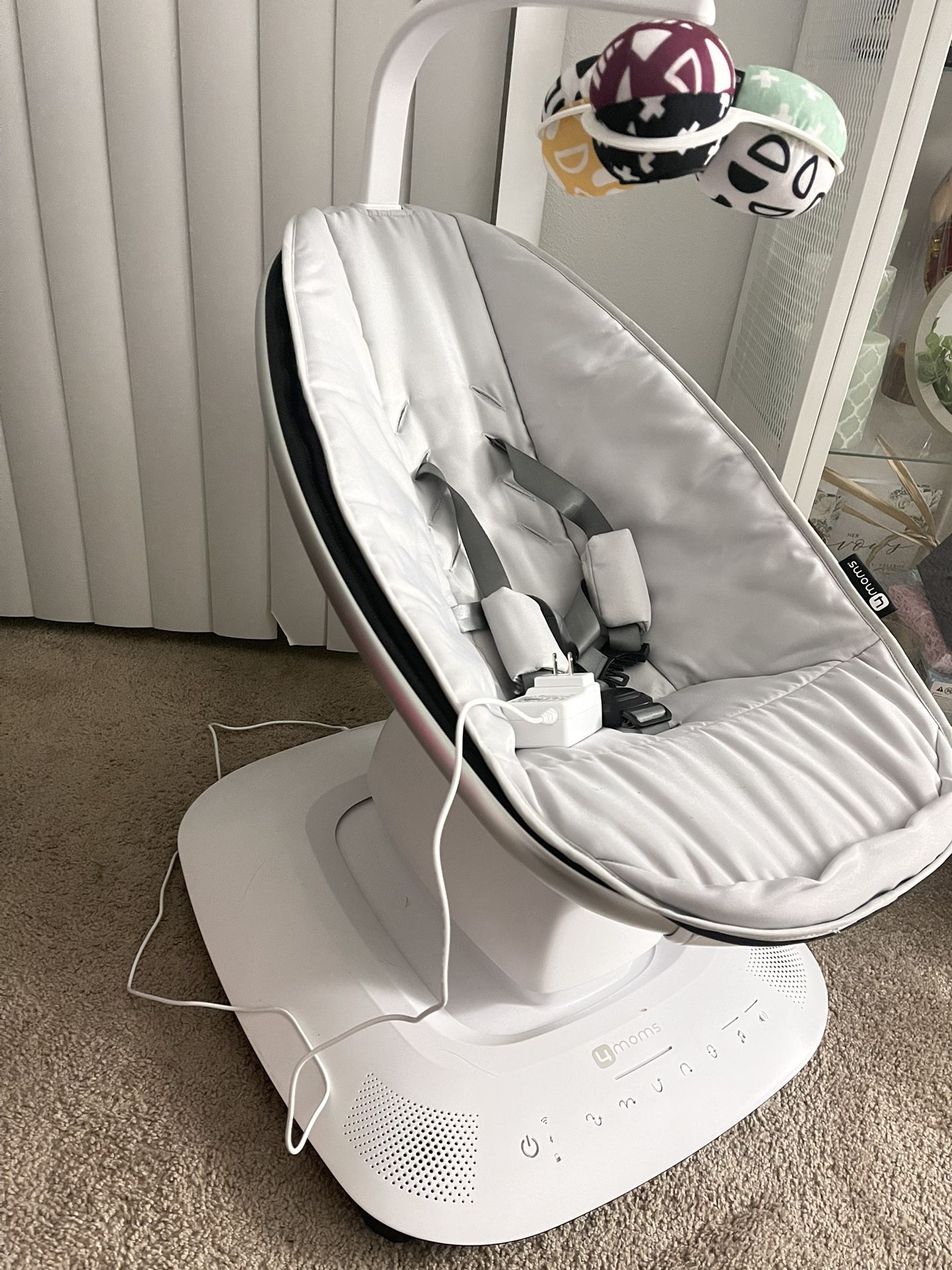Mamaru 5.0 Bouncer 4moms