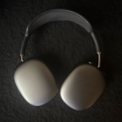 AirPod Max 1st gen