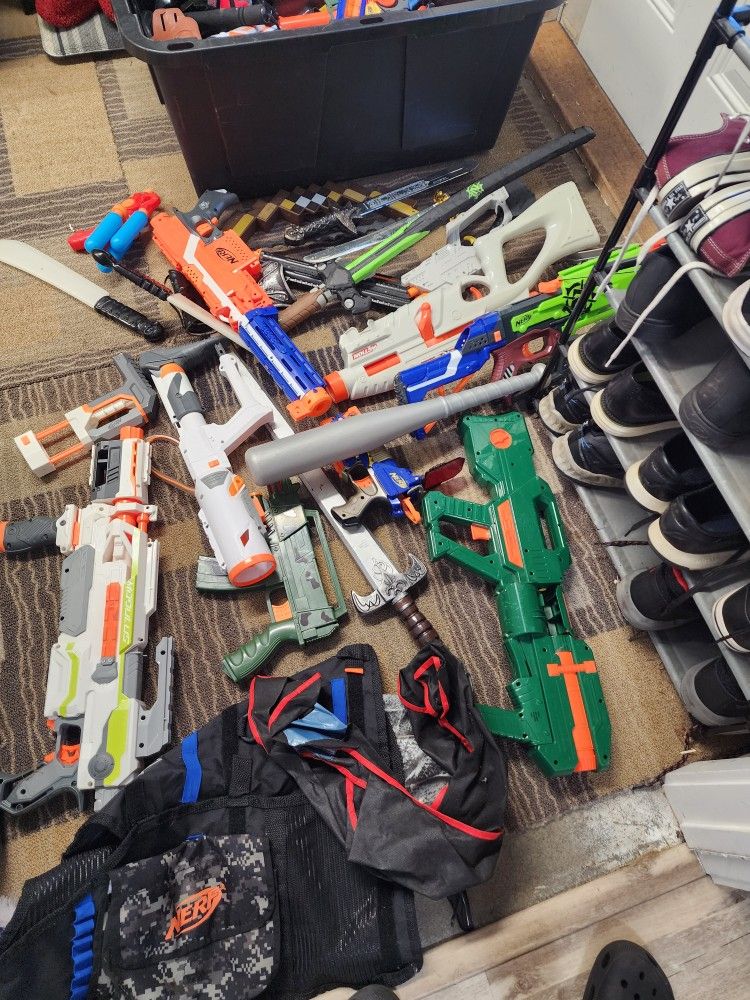 Nerf Guns And Toys
