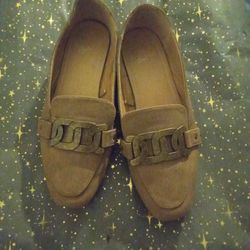 REPORT Brand BEIGE Shoes Size 7 1/2 Flats Womens Female