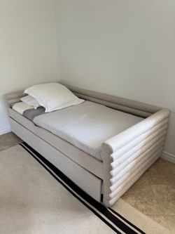 Channel-Tufted Twin Daybed w/ Trundle + 2 Mattresses & Covers – $150