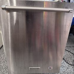 Kitchenaid dishwasher