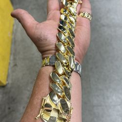 30mm BIG BOY 452 grams super heavy handmade Cuban bracelet 🔥just arrived🔥