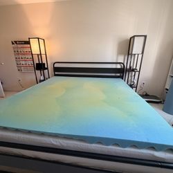 4” Memory Foam King Size Mattress Topper – Clean, Great Condition
