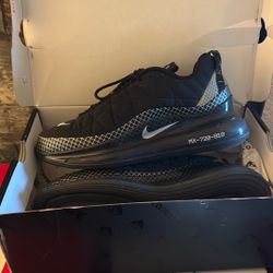 Nike Size 10