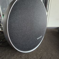 Harman Kardon Onyx Studio 