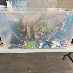 Legos Miscellaneous Pieces