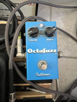 Octafuzz Guitar Pedal With Power Adaptor