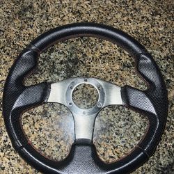 Unbranded steering wheel