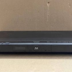 3D Media Station BR Disc Player