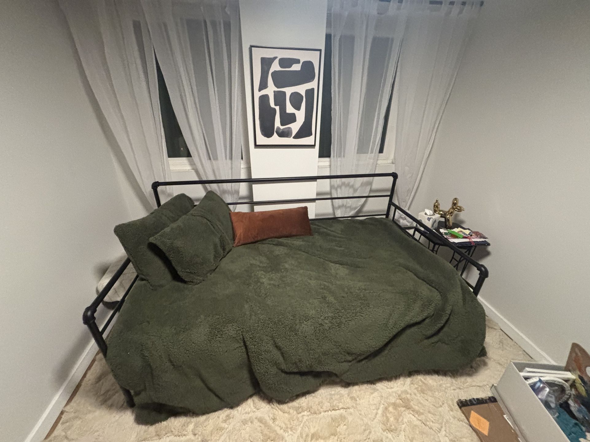 Twin/King Day Bed