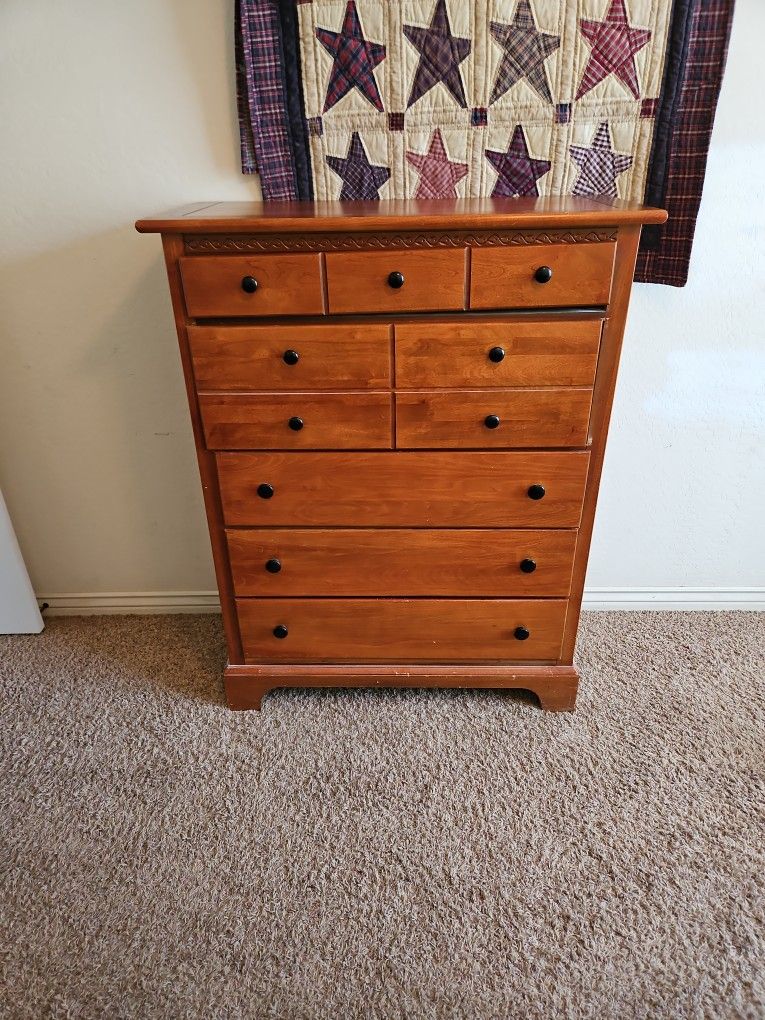 Wood Chest Of Drawers
