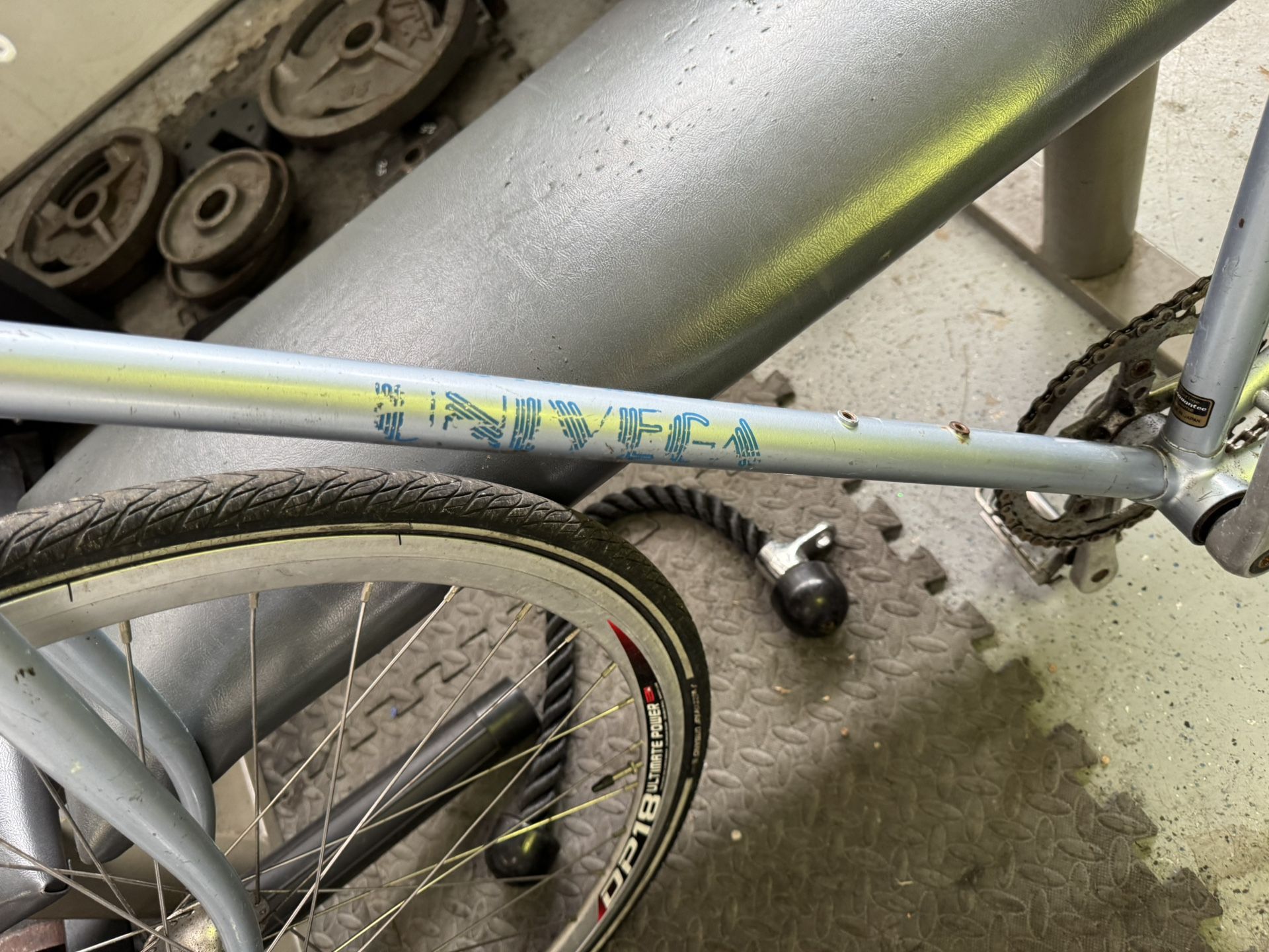 Fixi