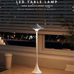 Modern Cordless Rechargeable Table Lamp