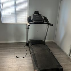 Free Working Treadmill