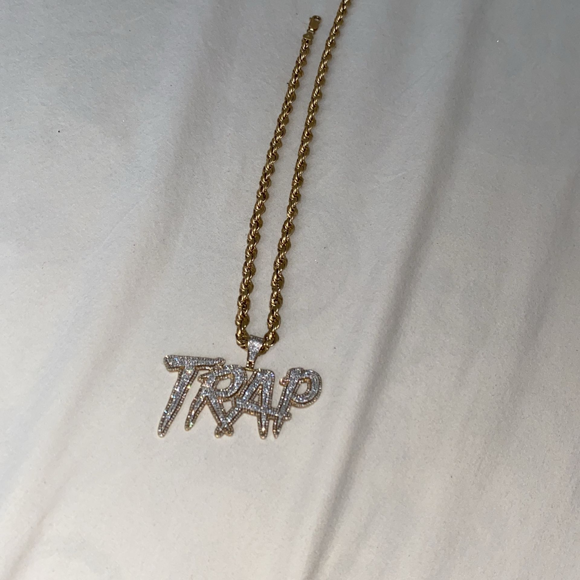 10k Chain And Charm
