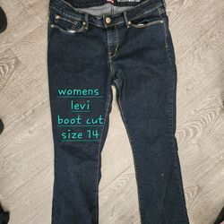 6 Pairs of Jeans