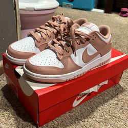 Nike Dunk Low