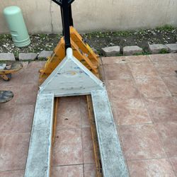 Pallet Jacks For Sale 