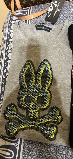 T shirts size S