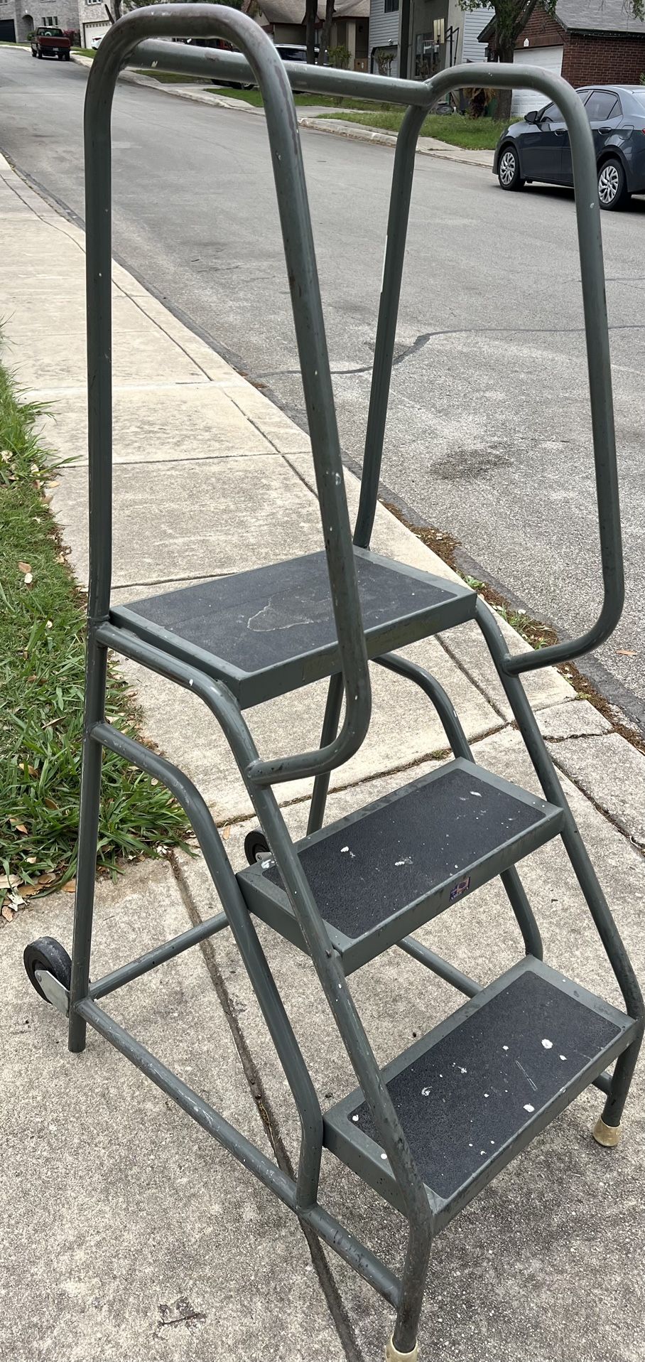 3 Step Commercial Rolling Metal Ladder