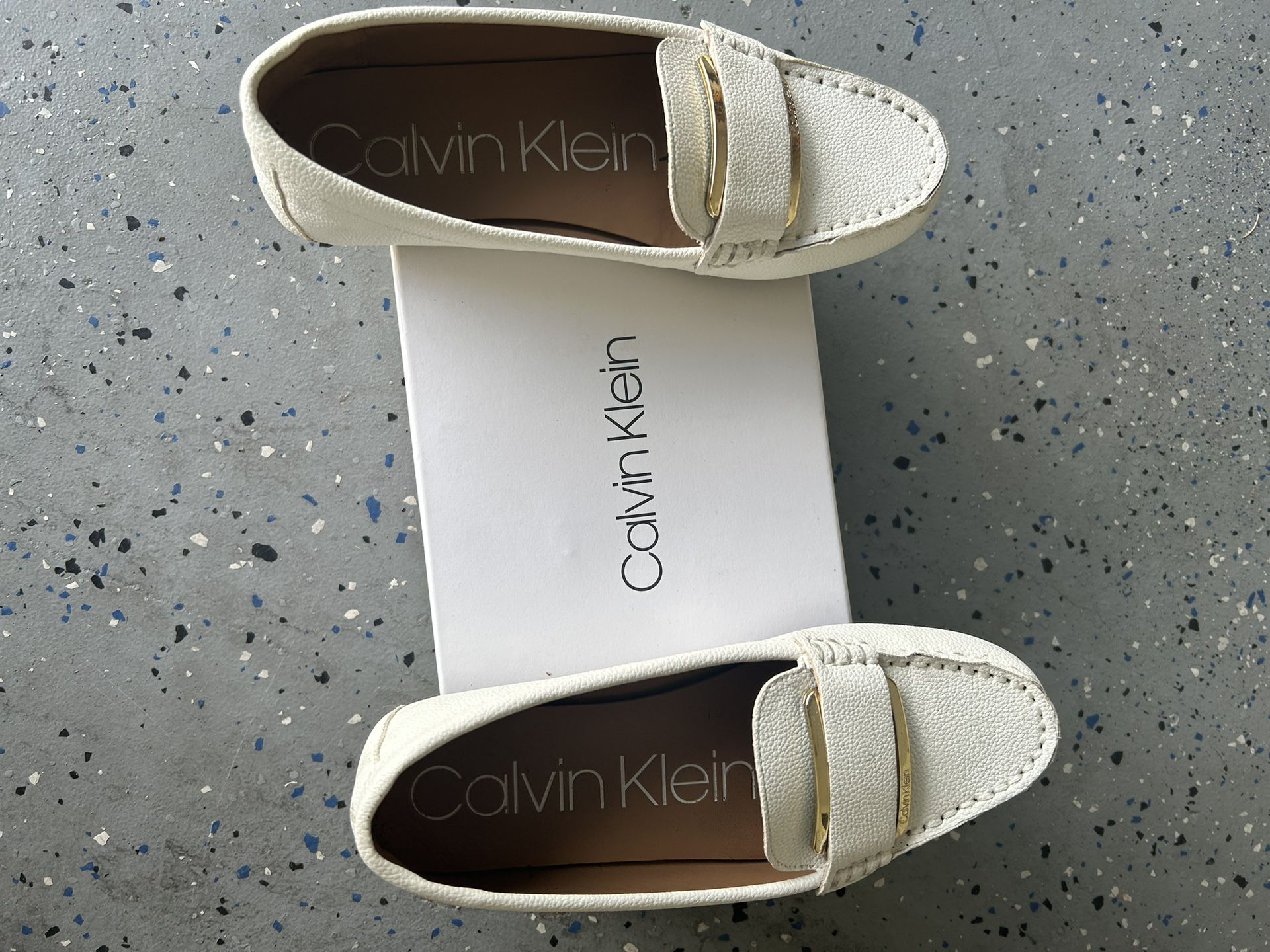 Calvin Klein Shoes Size 6