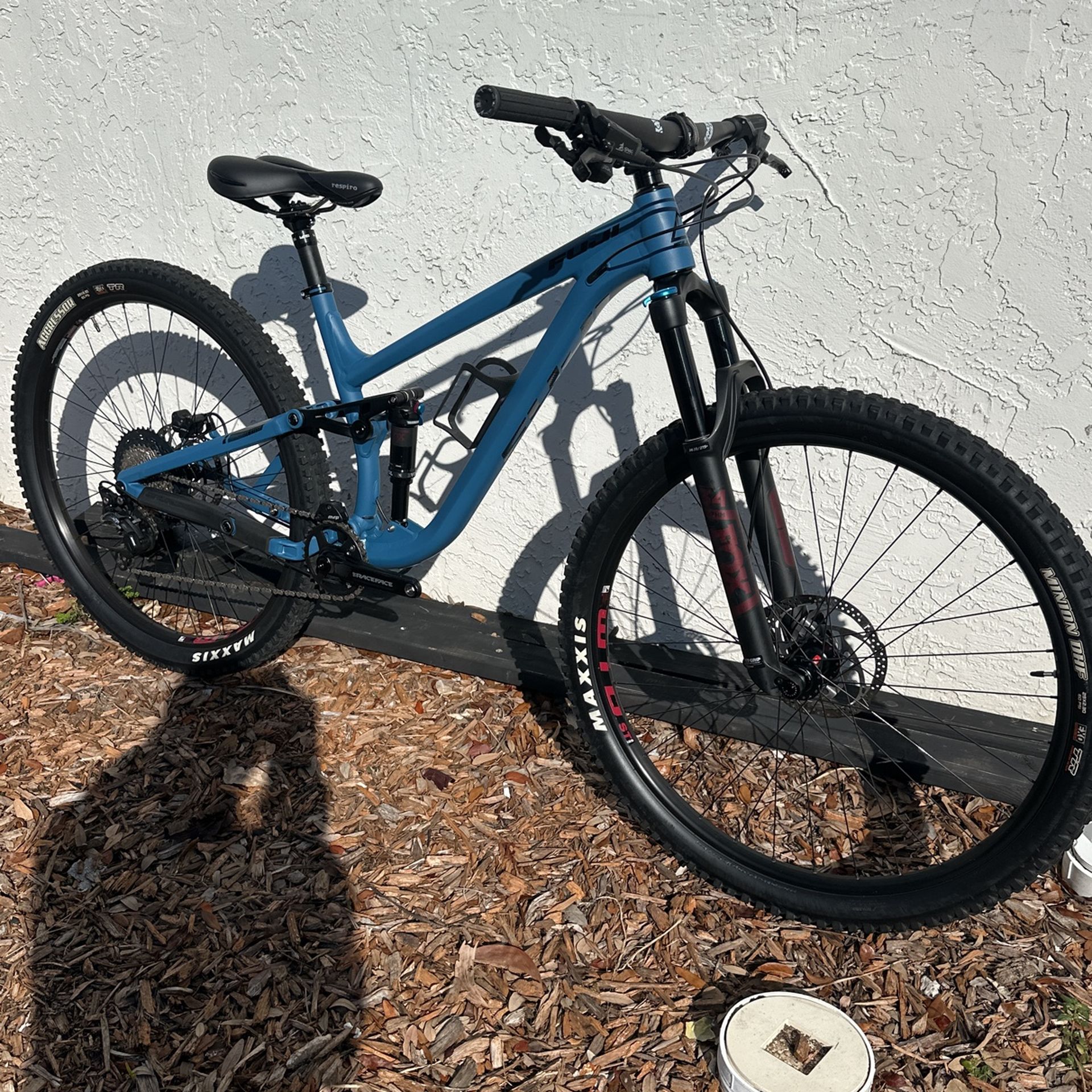 FUJI RAKAN 1.1 FULL SUSPENSION FOR SALE!!!!