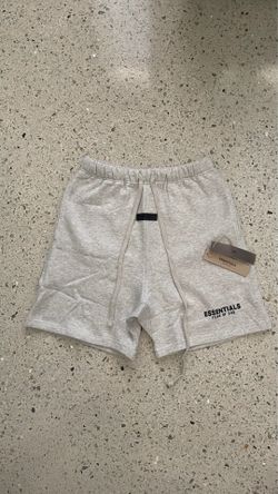 ESSENTIALS SHORTS