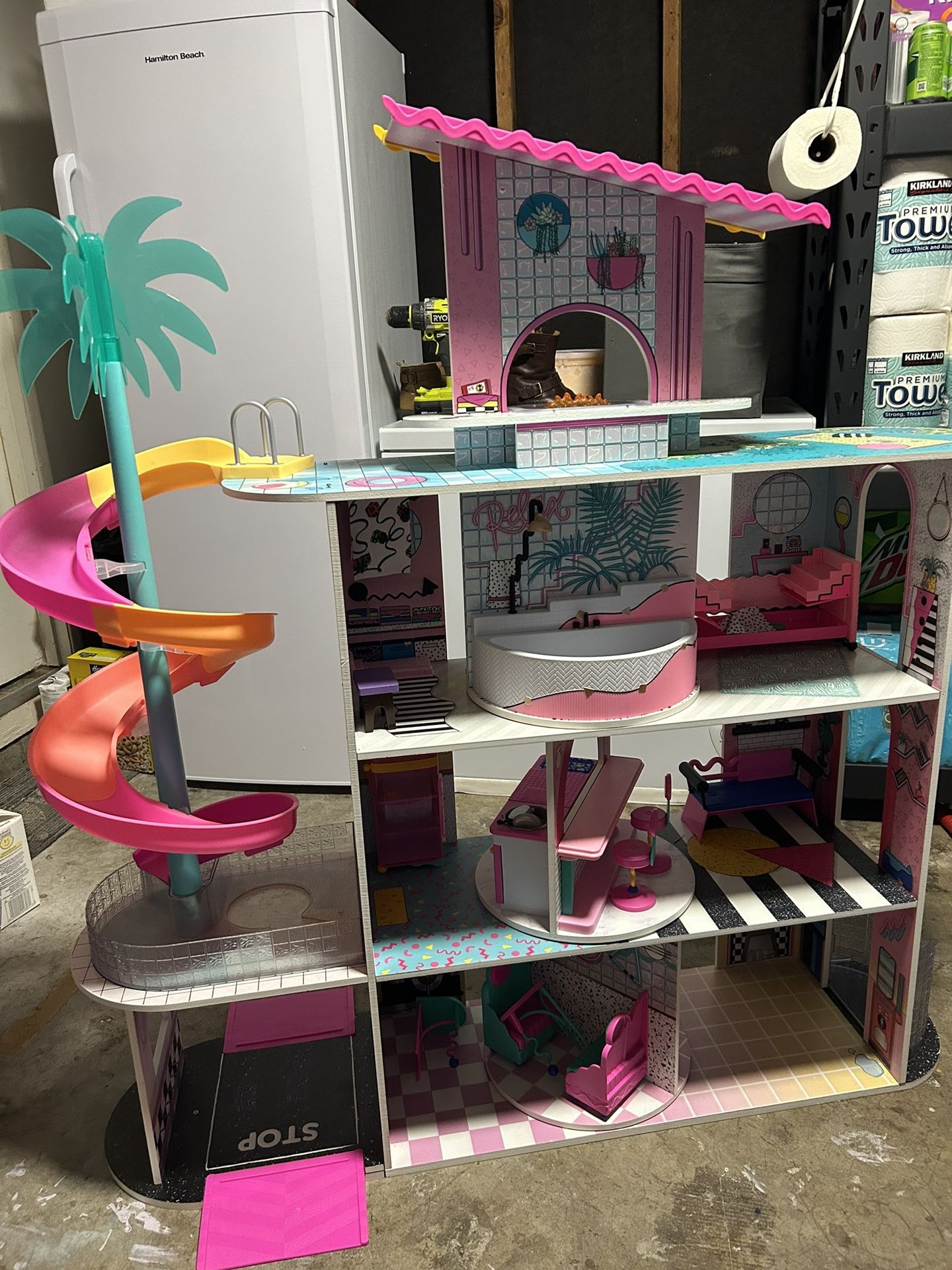 LOL doll House