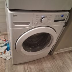 LG WASHER MINT Condition 