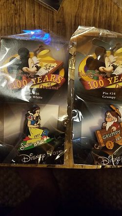 Disney pins 7 dwarfs