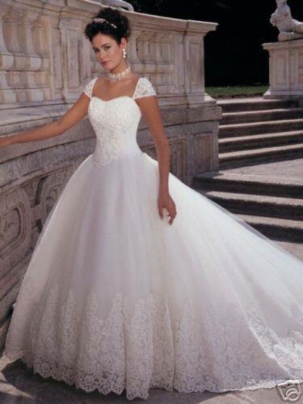 Demetrios Wedding Dress / Gown Size 6