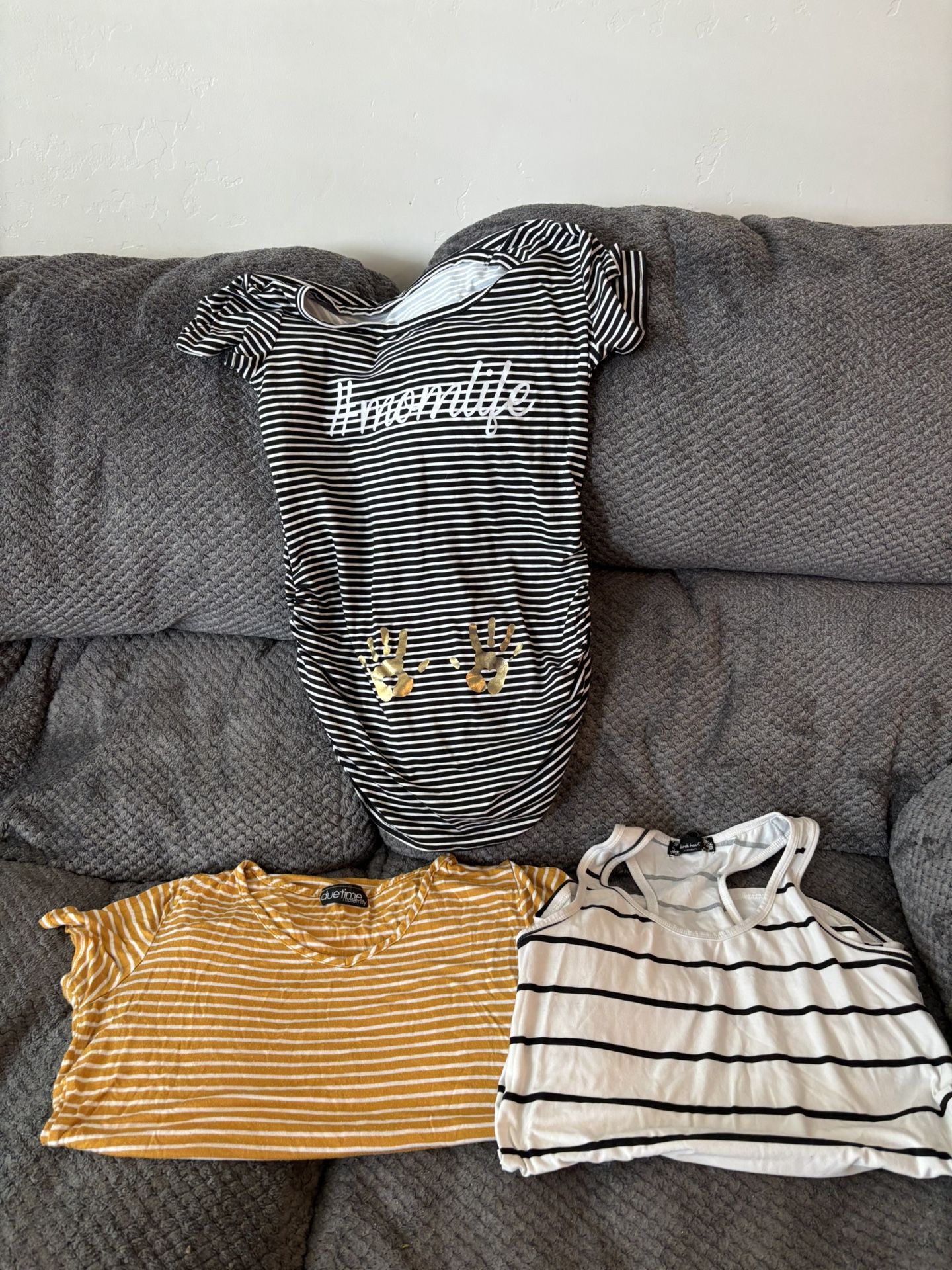 Maternity Clothes Size Small