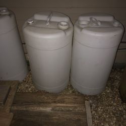 15 gal  Clear Barrel Closed Top with 1-2"" Bung Cap