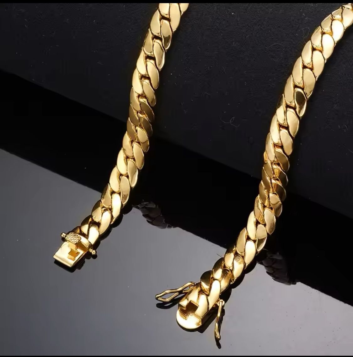 18K⚜️ GOLD PLATED CUBAN CHAIN🏆