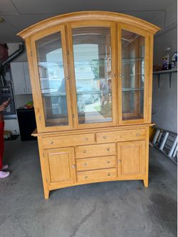 China cabinet