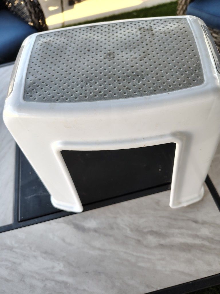 Child Step Stool